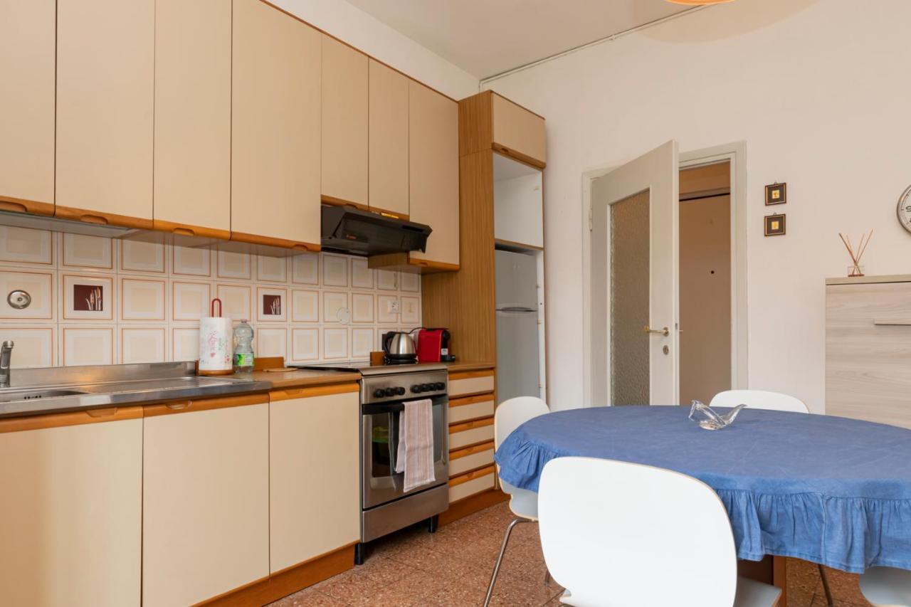 I Host Apartment - Giambellino 40 Milaan Buitenkant foto
